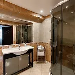 Hotel Alf 2*